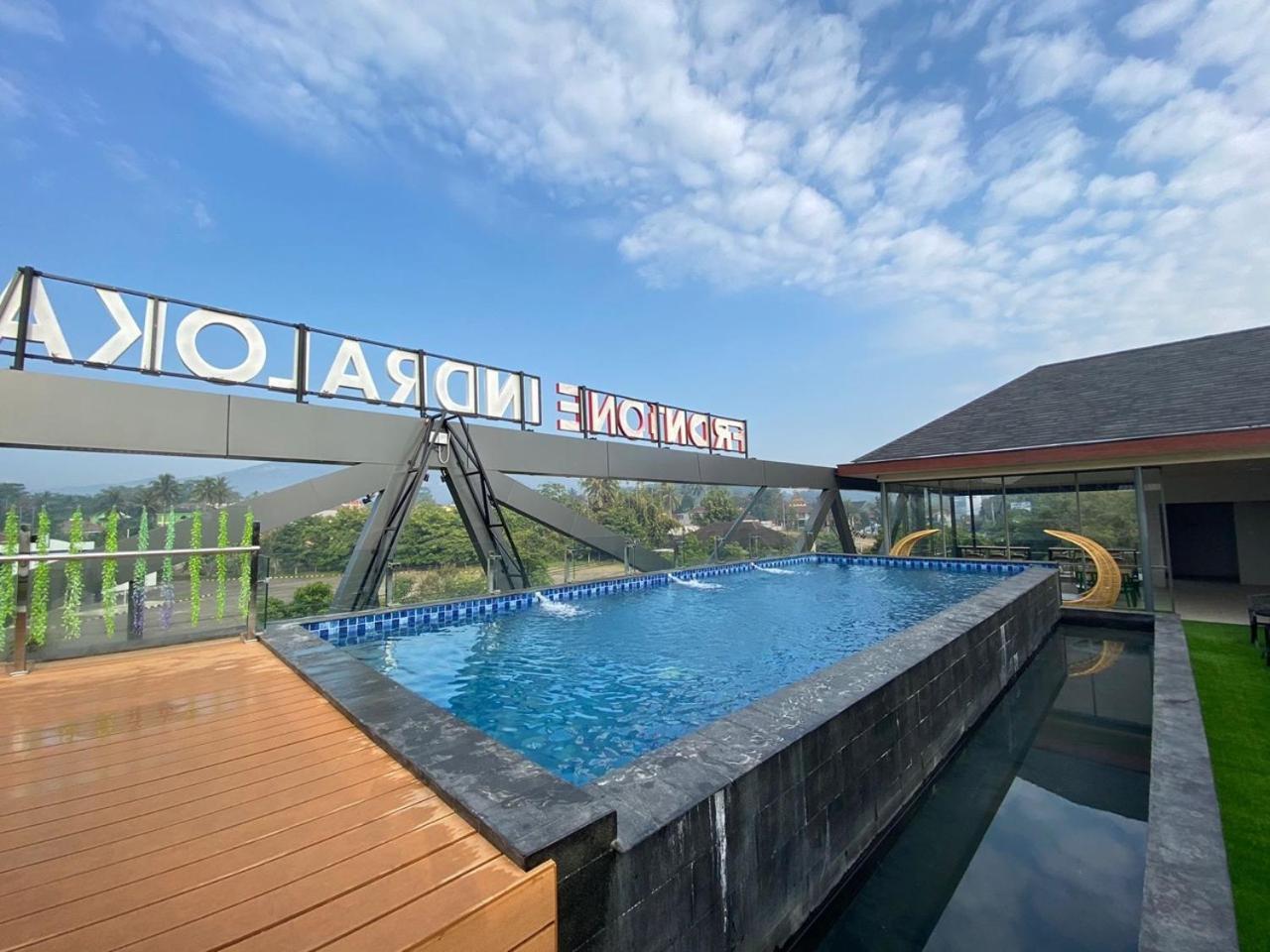 Front One Resort Indraloka Temanggung Экстерьер фото